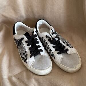 VINTAGE HAVANA Fear Women 6 Black Gray Houndstooth Retro Sparkle Star Sneakers